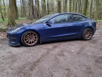 Foto af Tesla Model 3