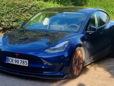 Foto af Tesla Model 3