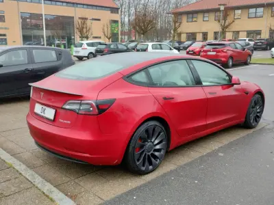 Foto af Tesla Model 3