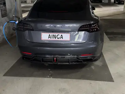 Foto af Tesla Model 3