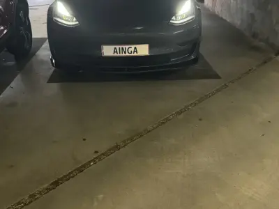 Foto af Tesla Model 3
