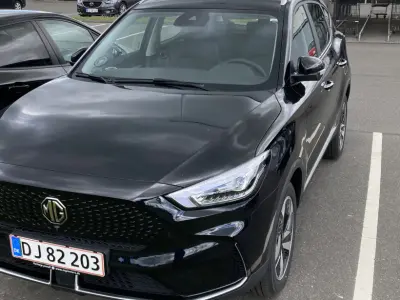 Foto af MG Zs Ev