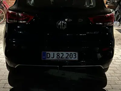 Foto af MG Zs Ev