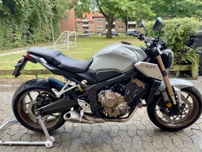 Honda Cb650Ra