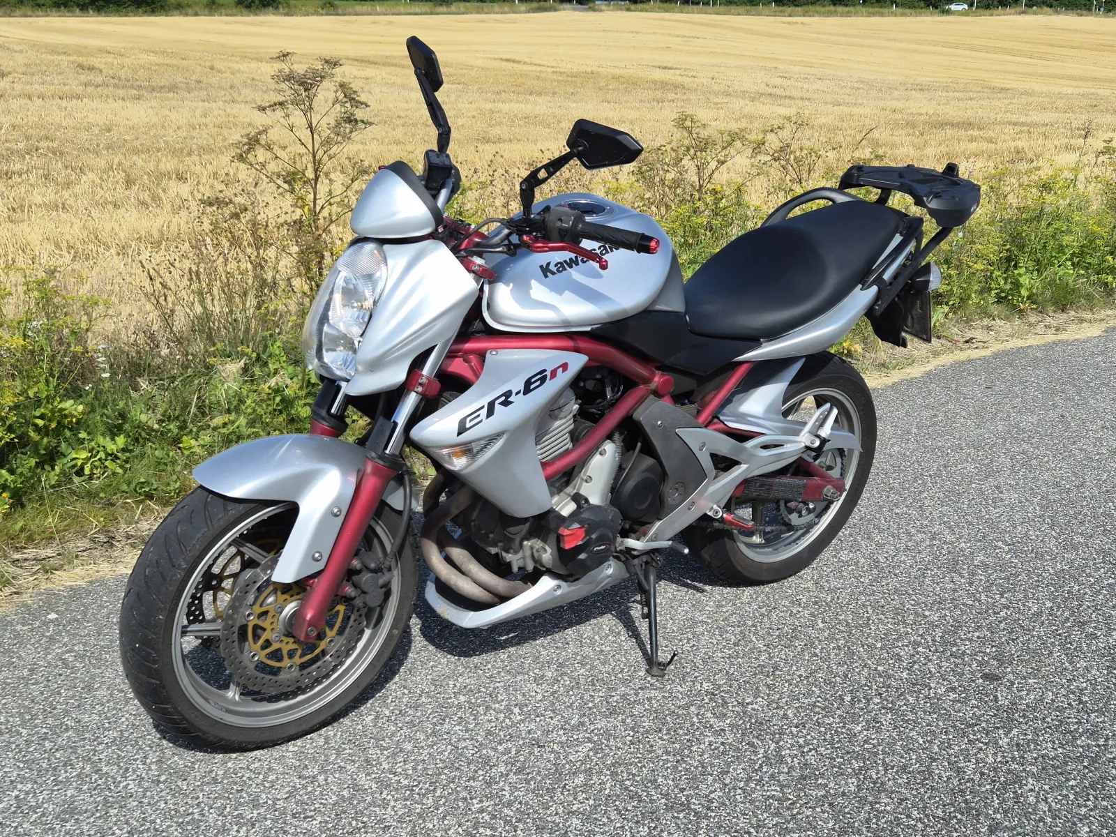 Kawasaki ER-6N