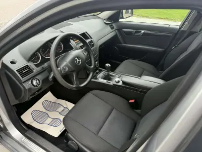 Mercedes C200