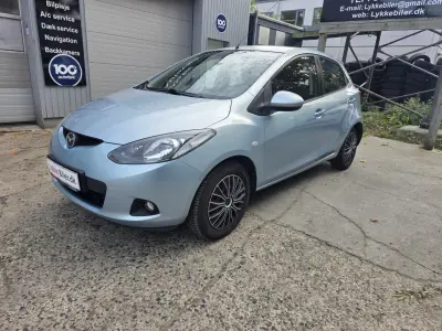 Mazda 2