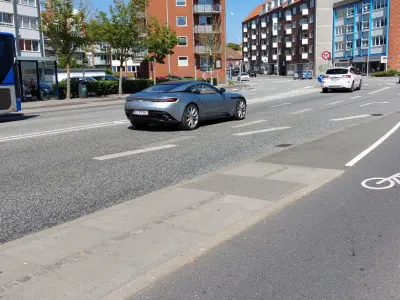 Foto af Aston Martin Db11