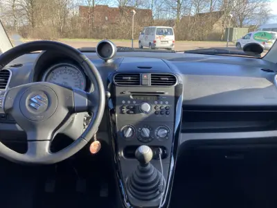 Foto af Suzuki Splash
