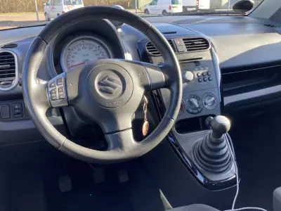 Foto af Suzuki Splash