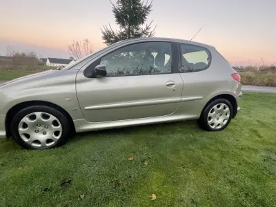 Foto af Peugeot 206