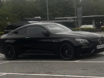 Foto af Mercedes-Benz AMG C 63 S