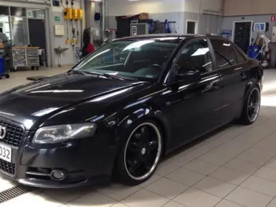 Foto af Audi A 4 Limousine