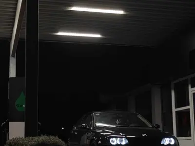 Foto af BMW 323