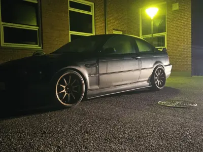 Foto af BMW 323