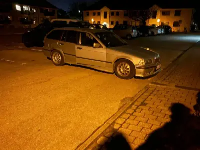 Foto af BMW 3`Er Touring
