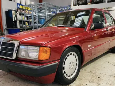 Foto af Mercedes-Benz 190 E