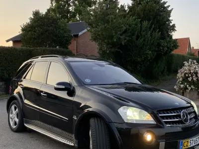 Foto af Mercedes-Benz Ml