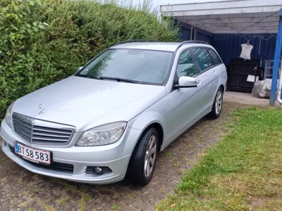 Foto af Mercedes-Benz C 200