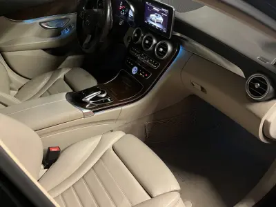 Foto af Mercedes-Benz C 220 Bluetec
