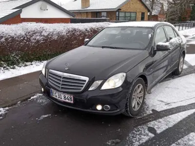 Foto af Mercedes-Benz E
