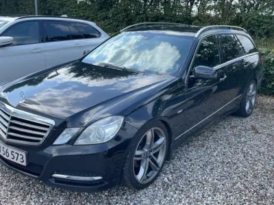 Foto af Mercedes-Benz E200T