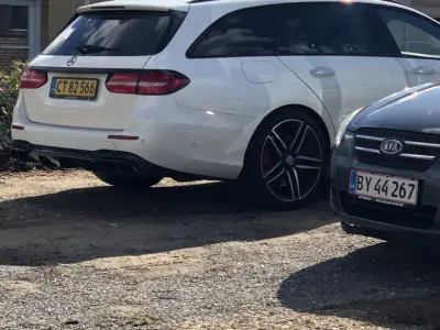Foto af Mercedes-Benz AMG E 63 S