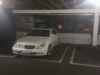 Foto af Mercedes-Benz 320
