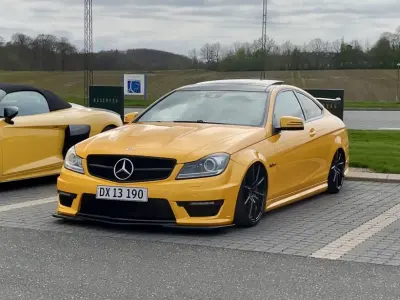 Foto af Mercedes-Benz C63 AMG