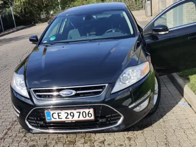Foto af Ford Mondeo
