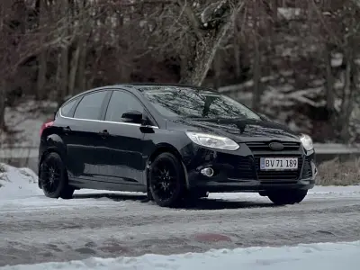 Foto af Ford Focus 5 Dørs