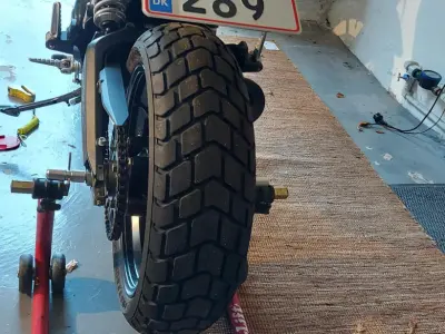 Foto af Ducati Scrambler Icon Dark