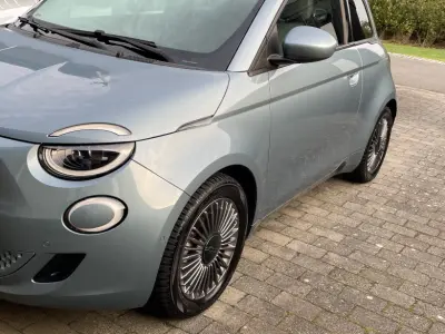 Foto af Fiat E 500