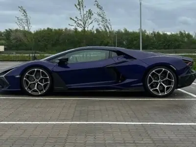 Foto af Lamborghini Revuelto