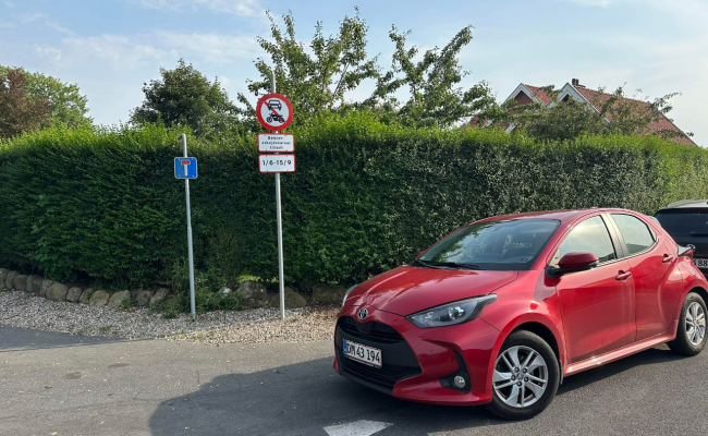 Toyota Toyota C-hr 1.8 Hybrid DM43193