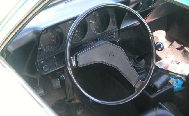 Opel Ascona 1,6 S VX29985