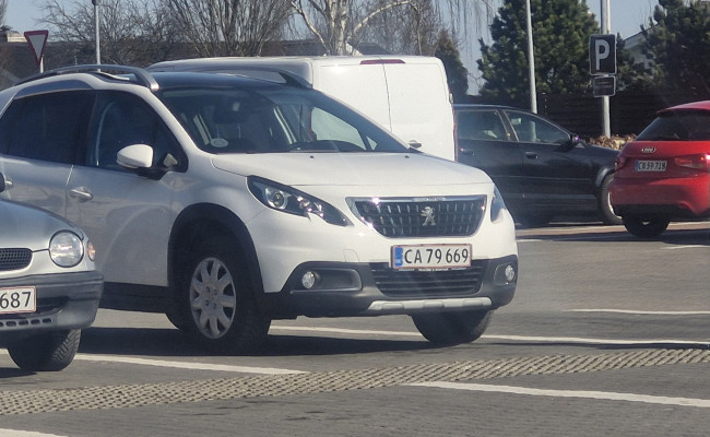 Peugeot 2008 1.2 E-thp 110 Hk Crossover CA79669