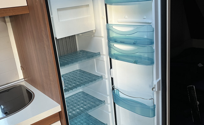 Hobby - 495 Ufe Excellent EH9457