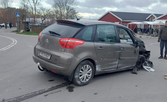 Citroen C 4 Picasso 1,8 I YN54821