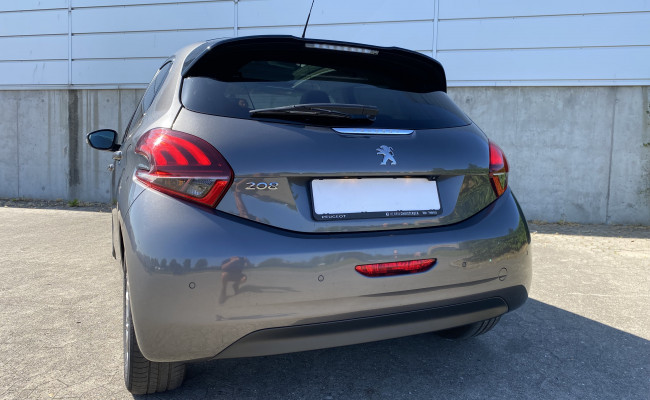Peugeot 208 Bluehdi 100 5d DT14241