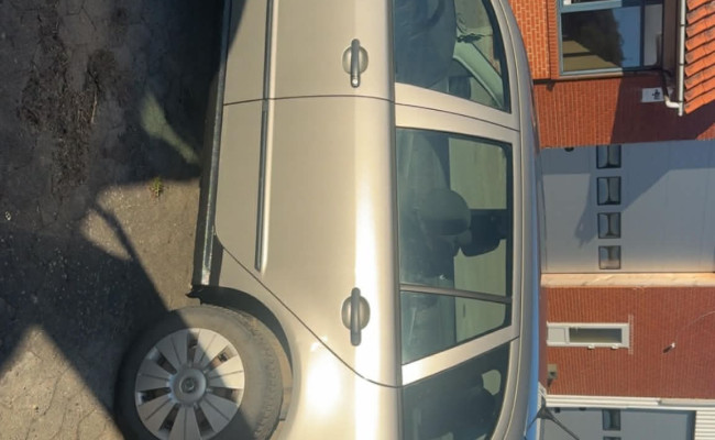 Skoda Fabia 1,4 Combi ES91081