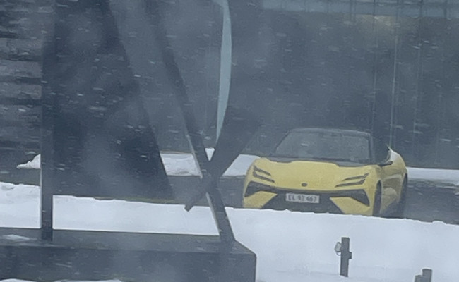 Toyota Auris 1.8 Hybrid Hatchback EL47467