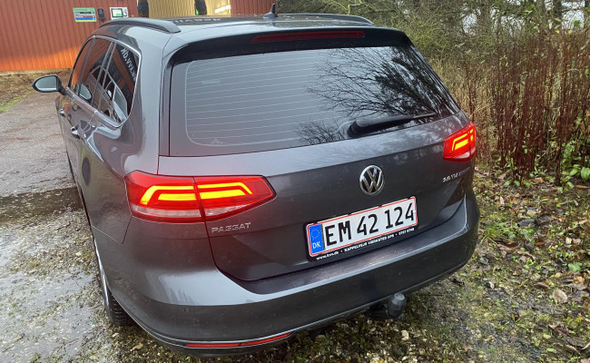 Volkswagen Passat 2,0 Tdi EM42124