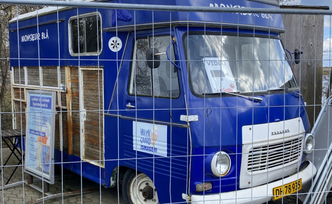 Peugeot J 7 Uoplyst DH78935