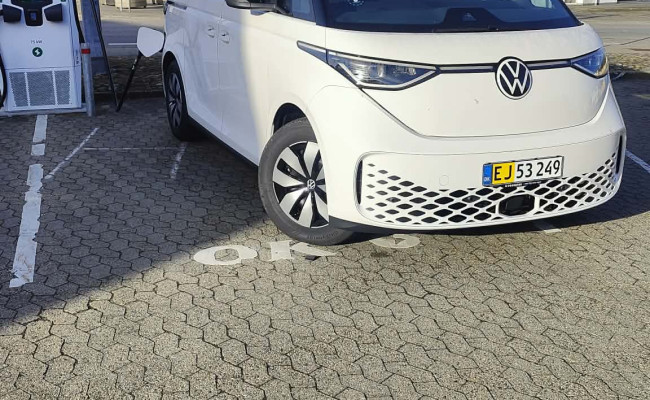 Vw Id Buzz Cargo 210 Kw EJ53249