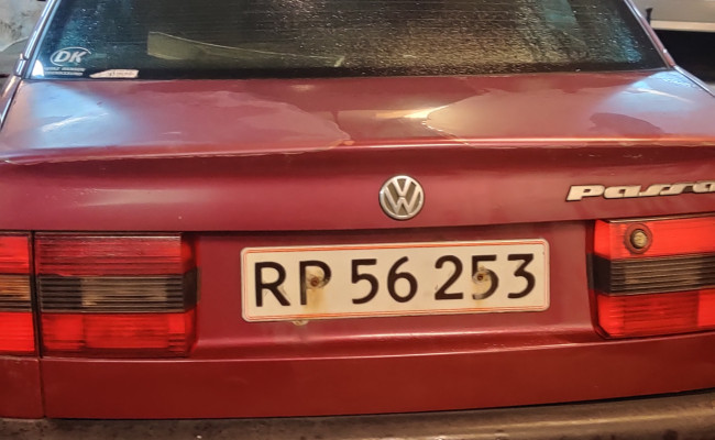 Volkswagen Passat 1,8 Limousine RP56253