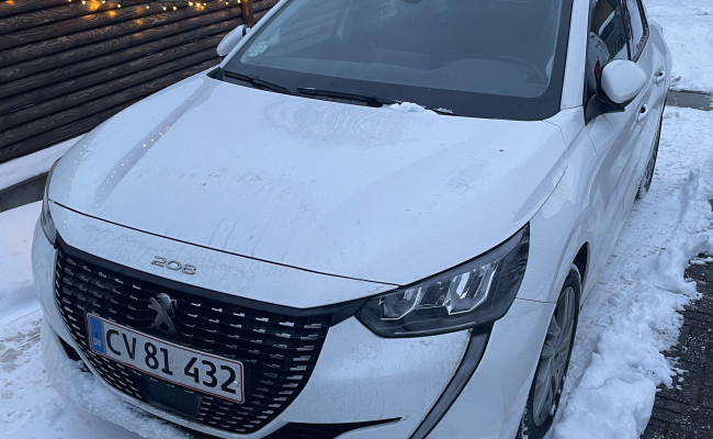 Peugeot 208 Puretech 100 5d CV81432