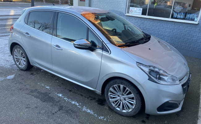 Peugeot 208 1.6 Bluehdi 100 Hk 5d EP64607