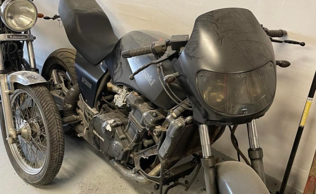Kawasaki Zx 900 A EL17202