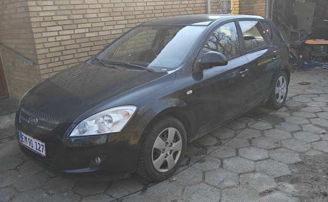 Kia Ceed 1,4 EM91127